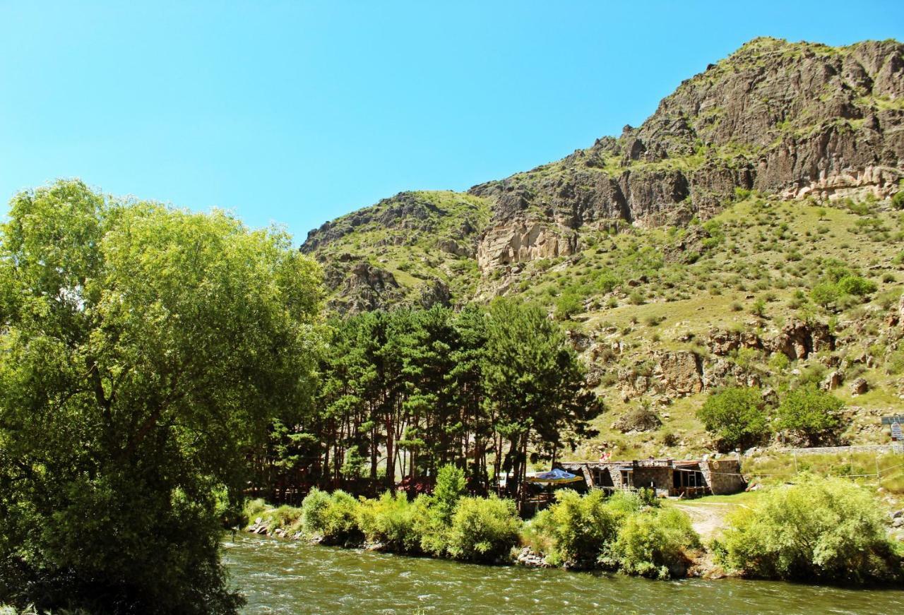 Sada Guesthouse فارديزا المظهر الخارجي الصورة